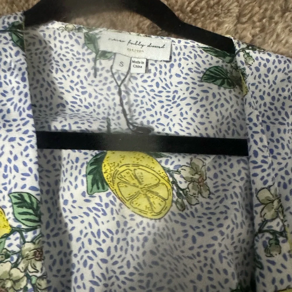 Never Fully Dressed Lemon Print Wrap Midi Dress - Picture 4 of 4